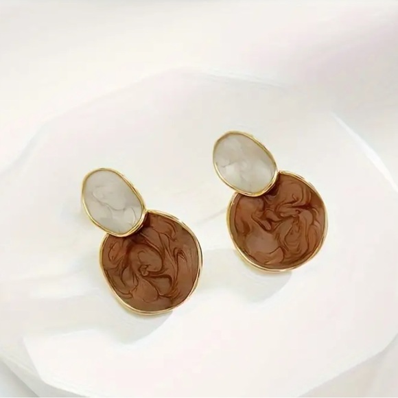 Anthropologie Jewelry - NWT June Coffee Double Oval Earrings